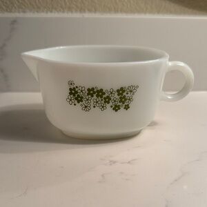 Vintage Pyrex Spring Blossom Gravy Boat